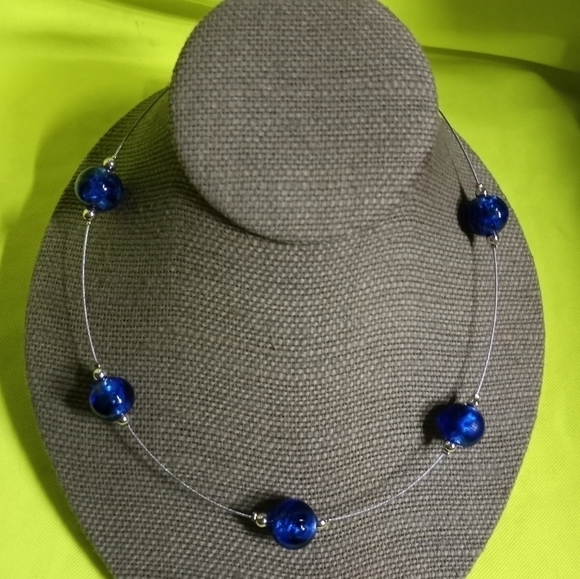 Silvertone wire blue beaded choker collar necklace - Picture 1 of 3